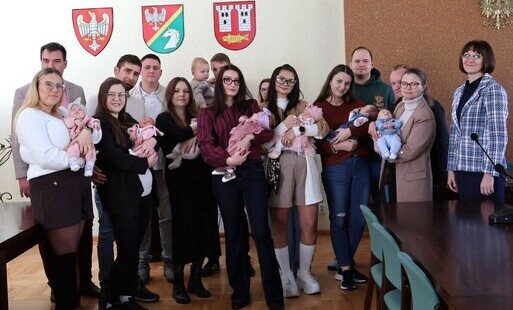 Zdjęcie do Kolejne maluszki oficjalnie powitane w naszej Gminie ! 
